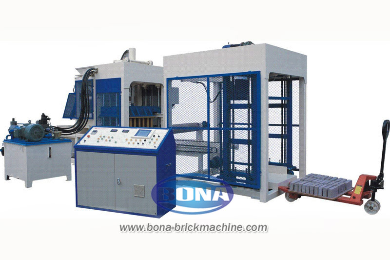 QT8-15 Concrete Block Making Machine